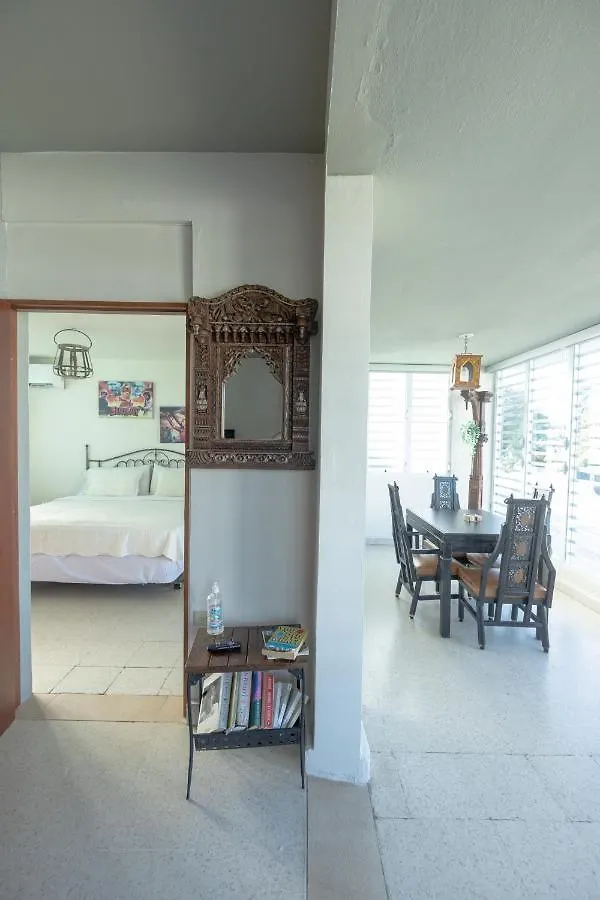 La Esmeralda Pr San Juan Guest house